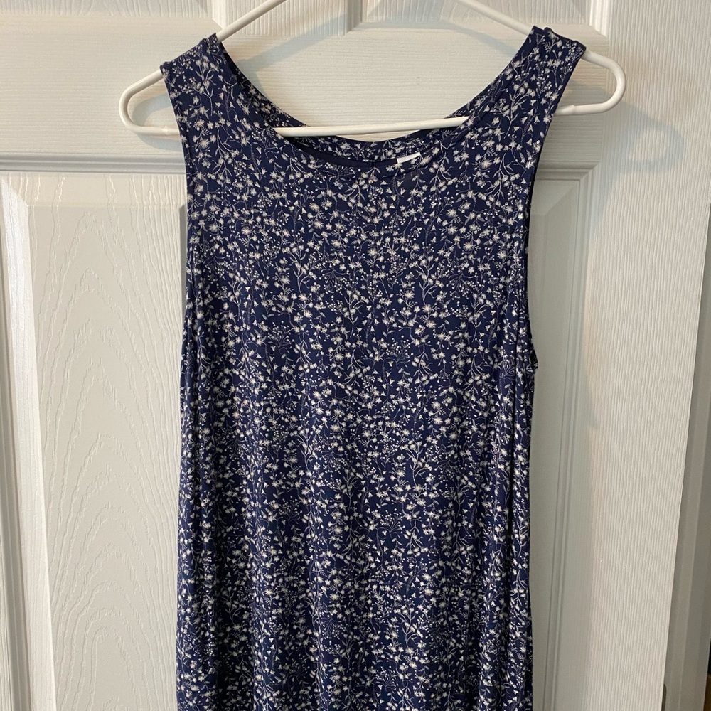 Old Navy tank top